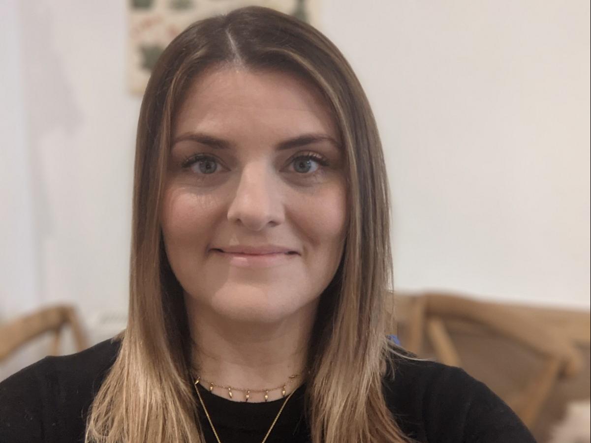Head shot of Becca Palmer